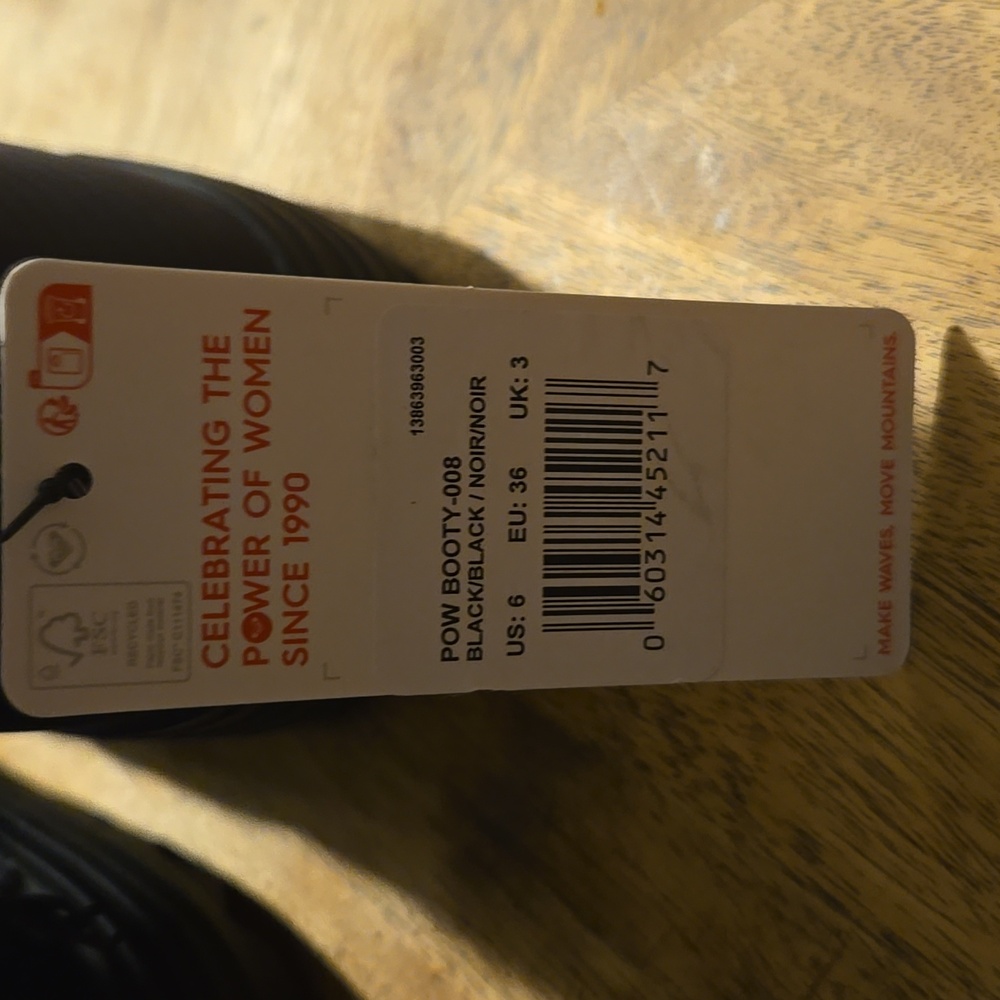 Women's Roxy Boots In Size 6 - Picture 6 of 9